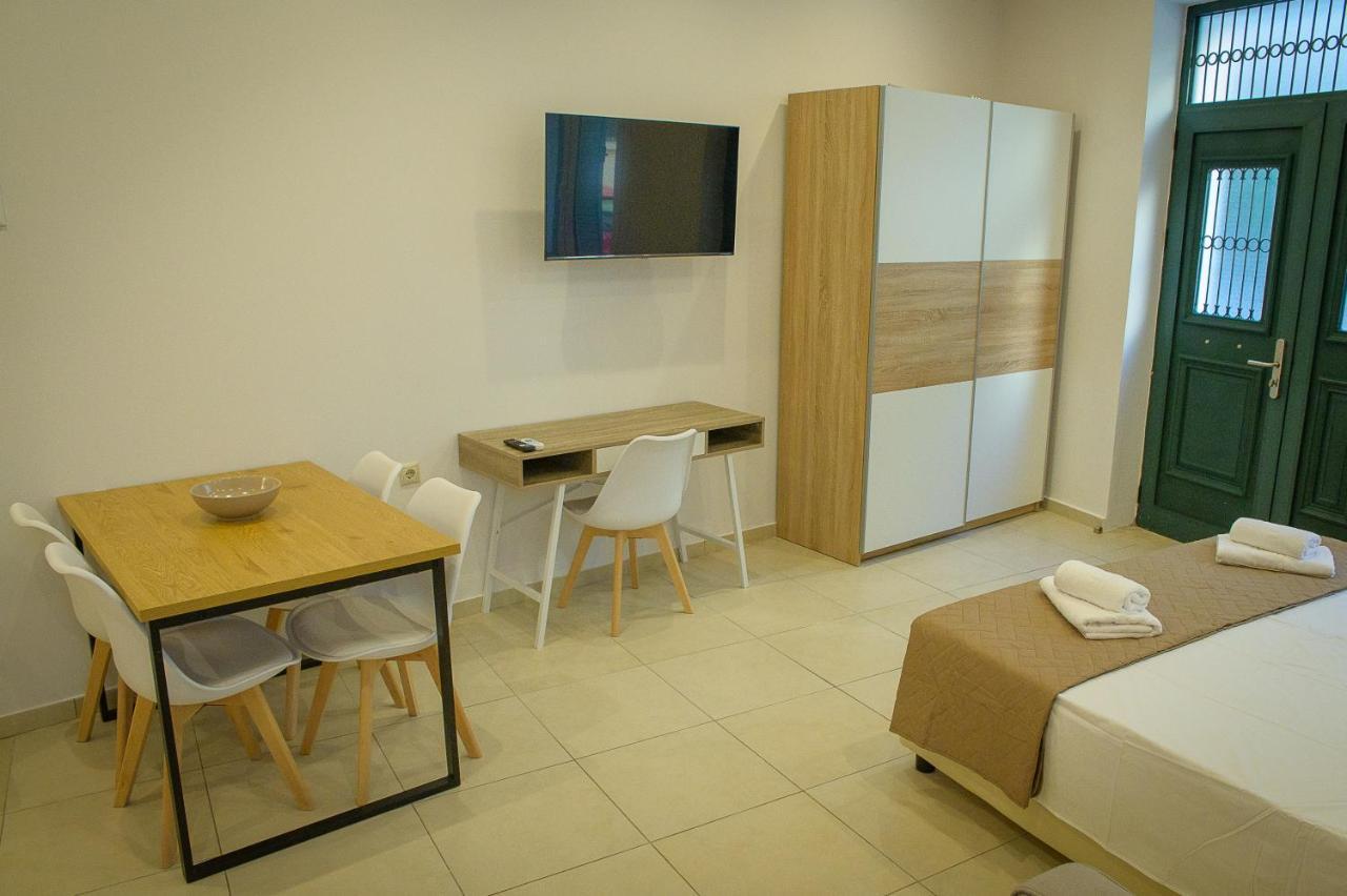 Uni Island - City Center Suites Heraclión Exterior foto